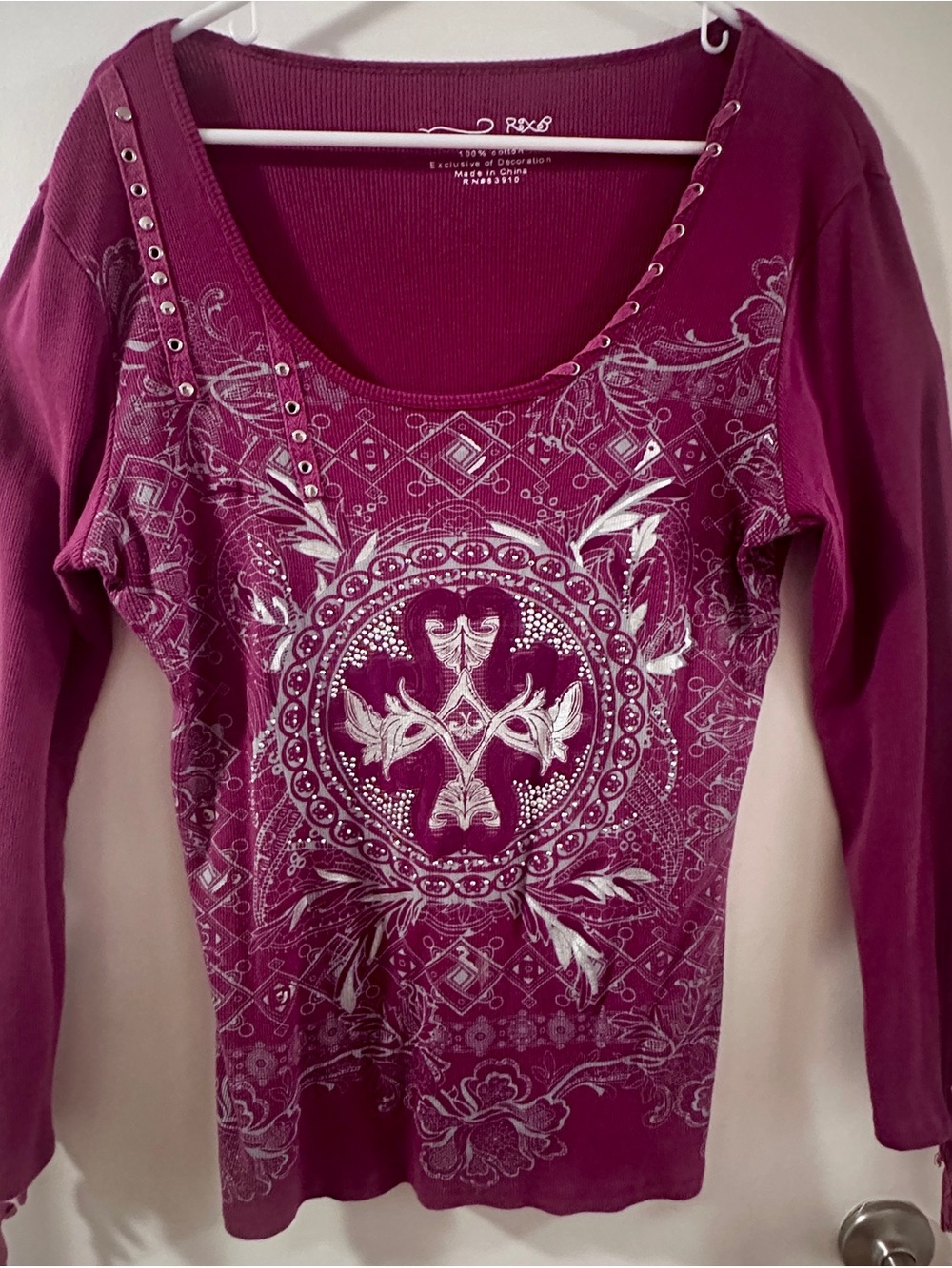 RXB (by Bill Blass) RN83910 Y2K Embellished Thermal Top - Size XL